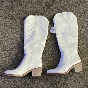 Altar’d State Women’sCowboy Boots
